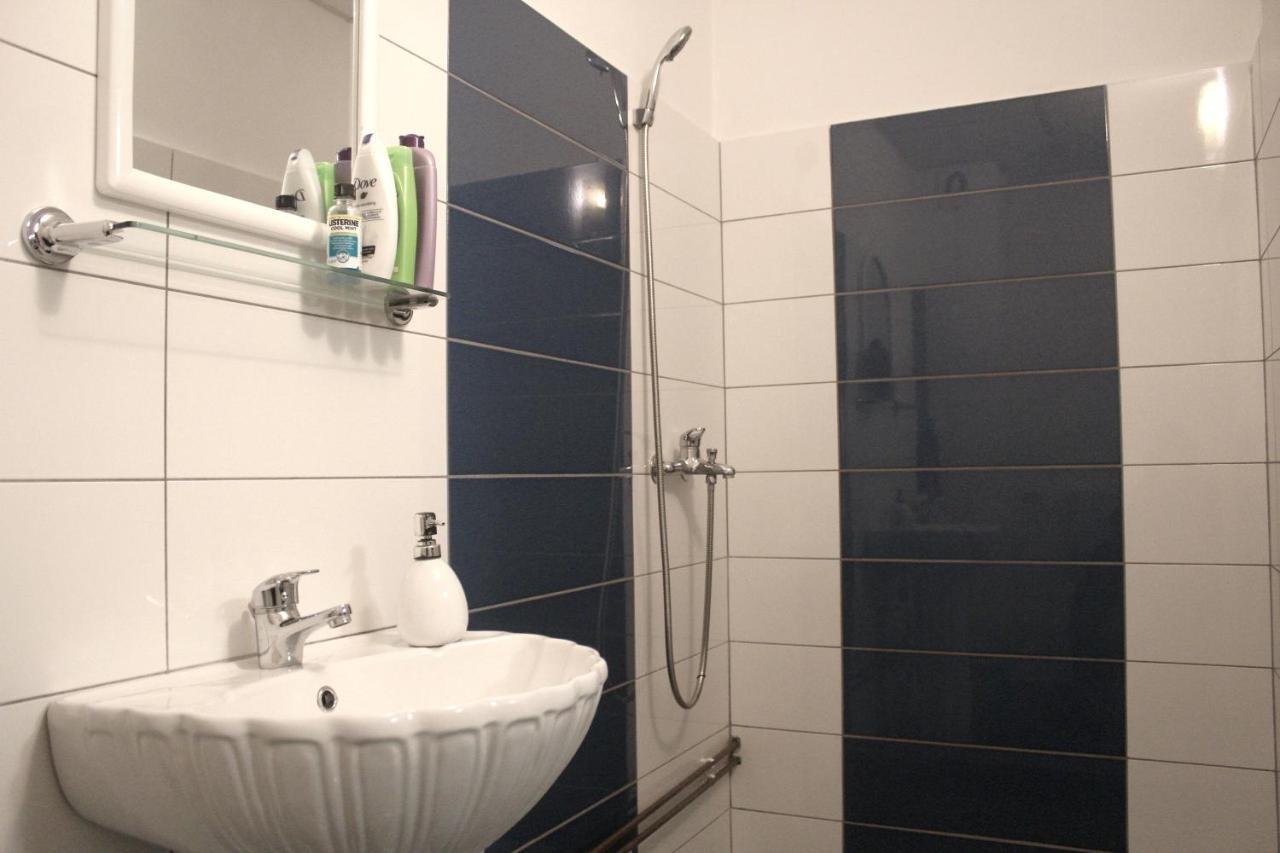 Yox Apartment 4 Oradea Exterior foto