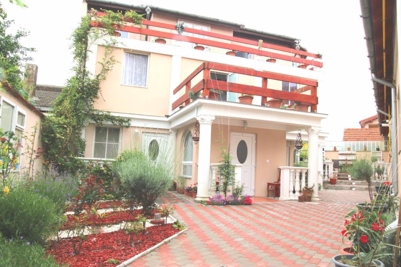 Yox Apartment 4 Oradea Exterior foto